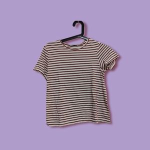 Set of 3 Zara Trafaluc T-Shirts, Size Small.